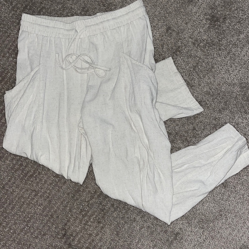 Illa illa cream linen pants with drawstring and pockets